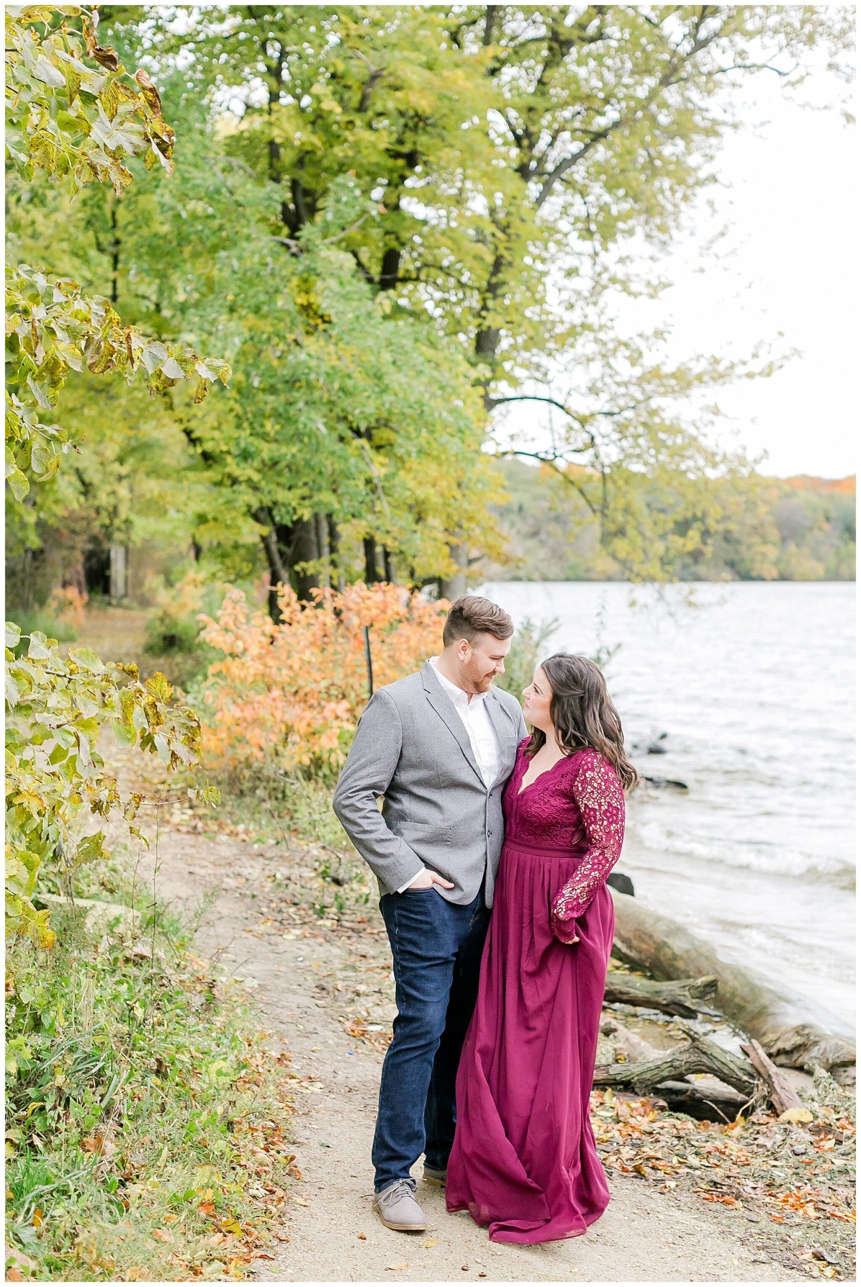 picnic_point_engagement_session_madison_wisconsin_0569.jpg