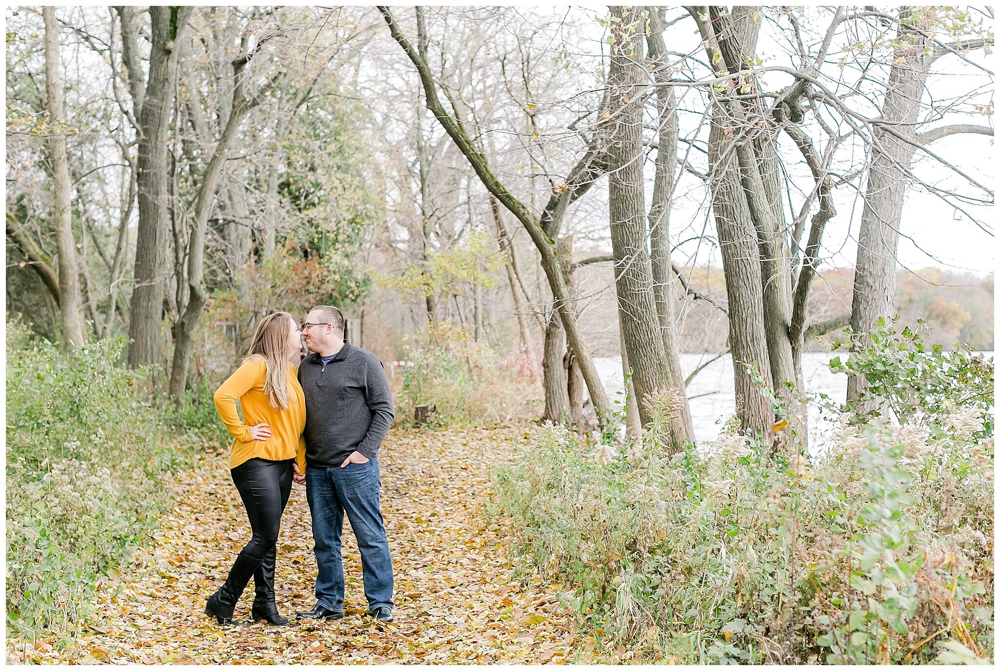 picnic_point_engagement_session_madison_wisconsin_0627.jpg