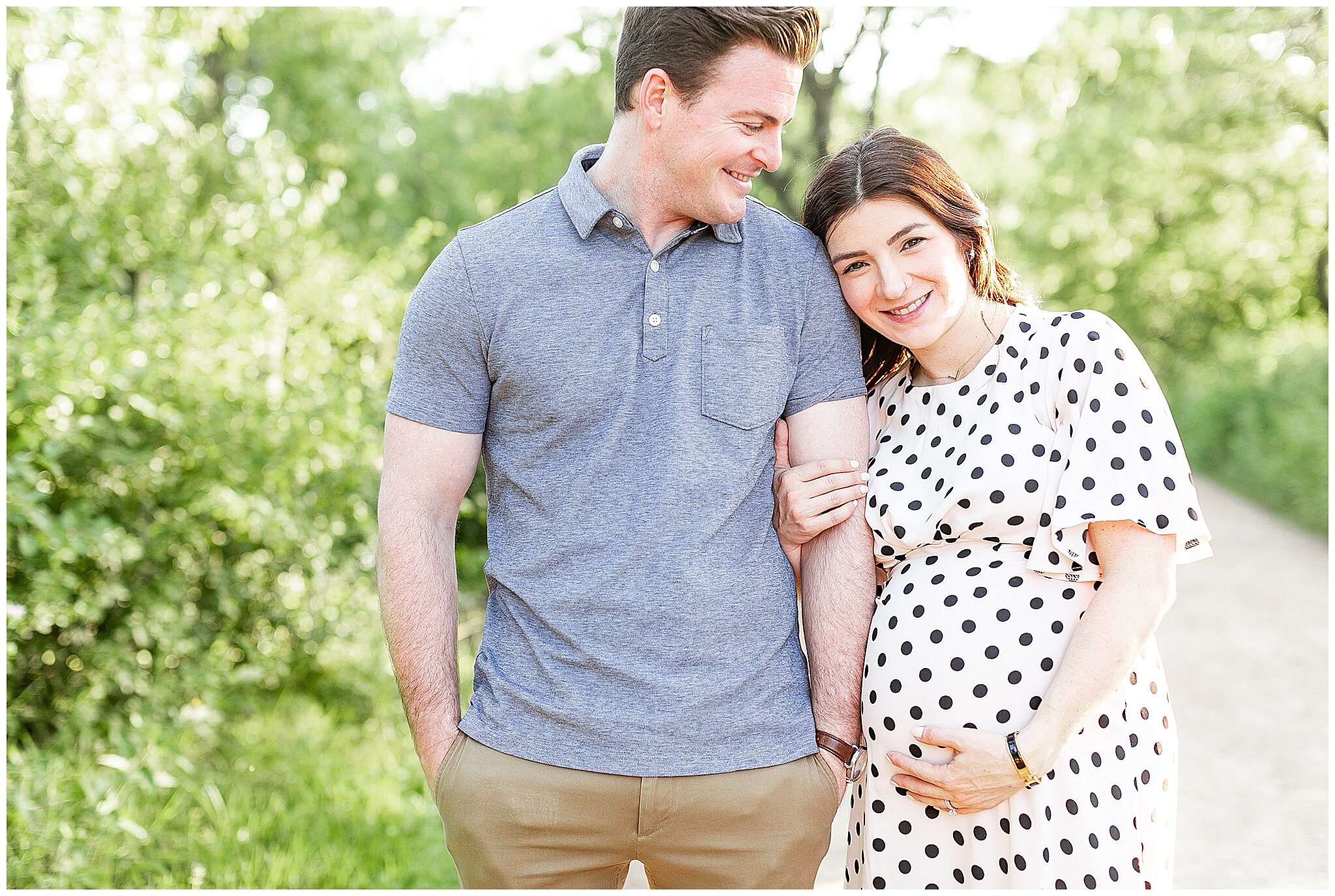 madison_wisconsin_family_photographer_picnic_point_maternity_session_1449.jpg