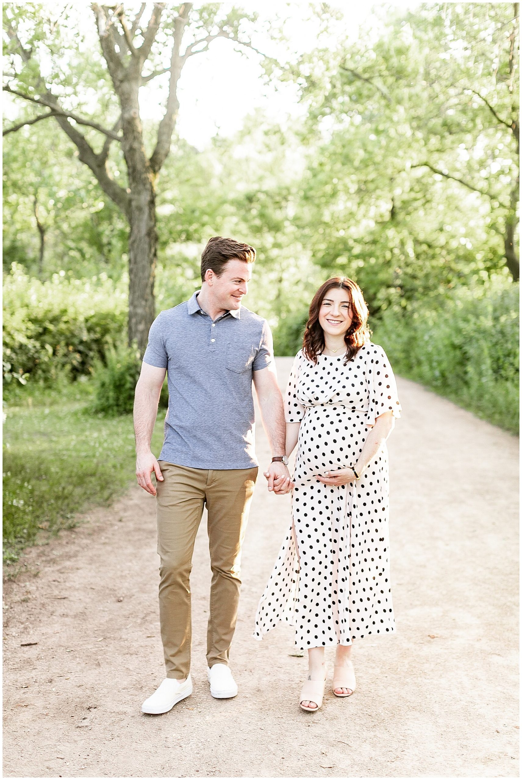 madison_wisconsin_family_photographer_picnic_point_maternity_session_1457.jpg