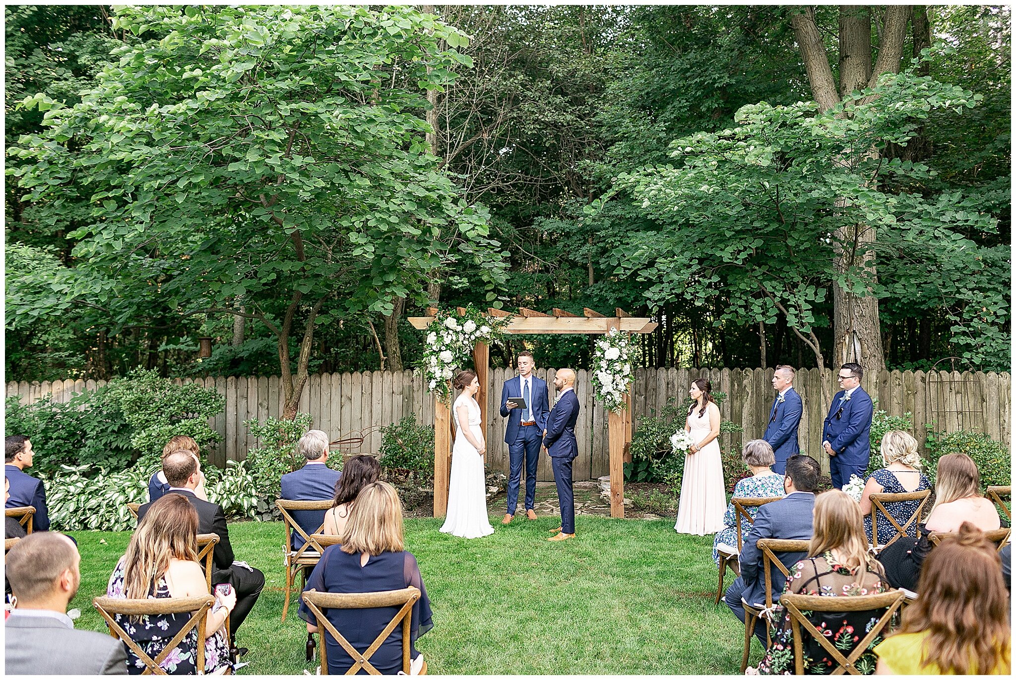 sheboygan_wisconsin_wedding_photographer_backyard_intimate_wedding_garden_style_lucious_florals_1630.jpg