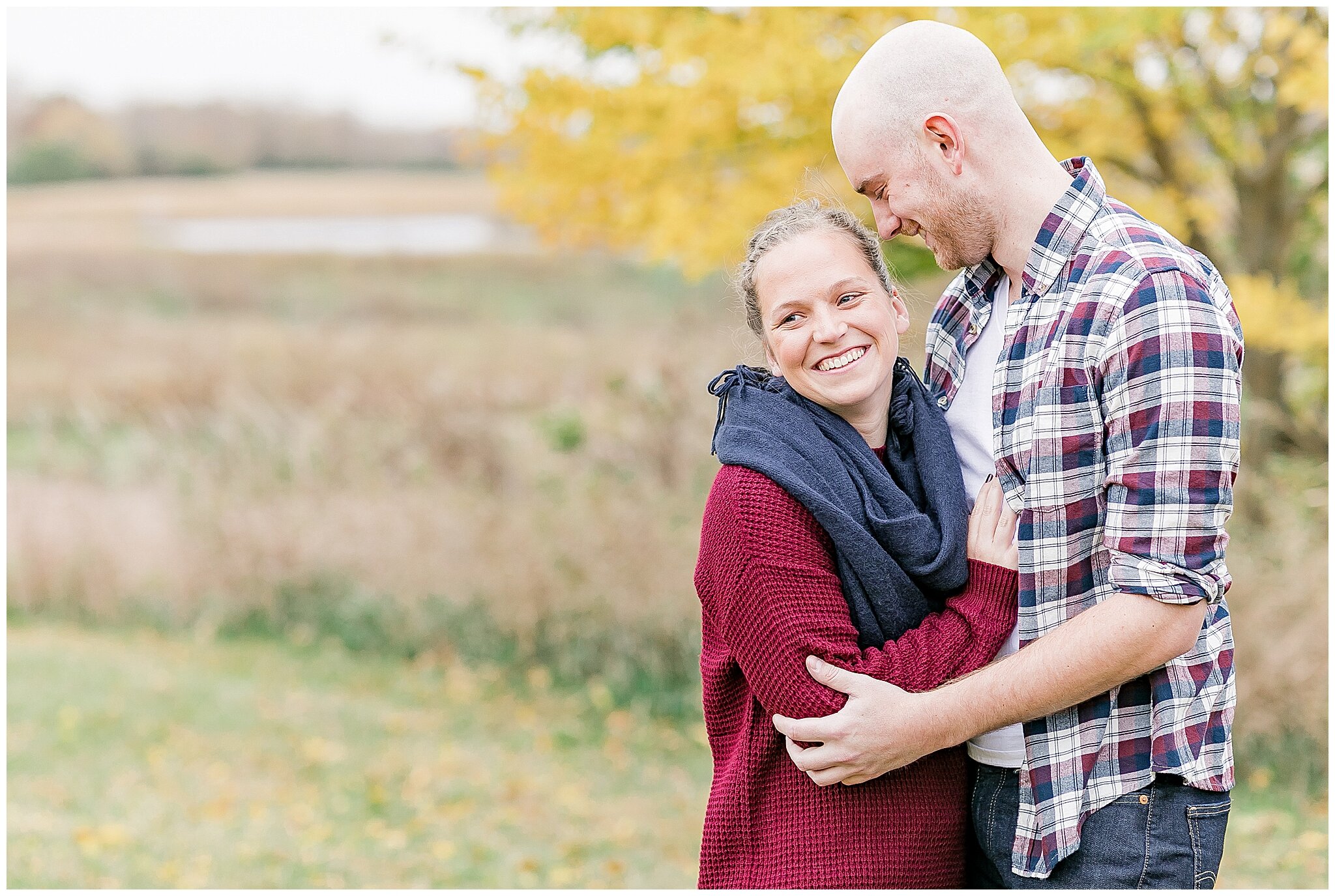 fall_engagement_pictures_madison_wisconsin_wedding_photographer_2339.jpg
