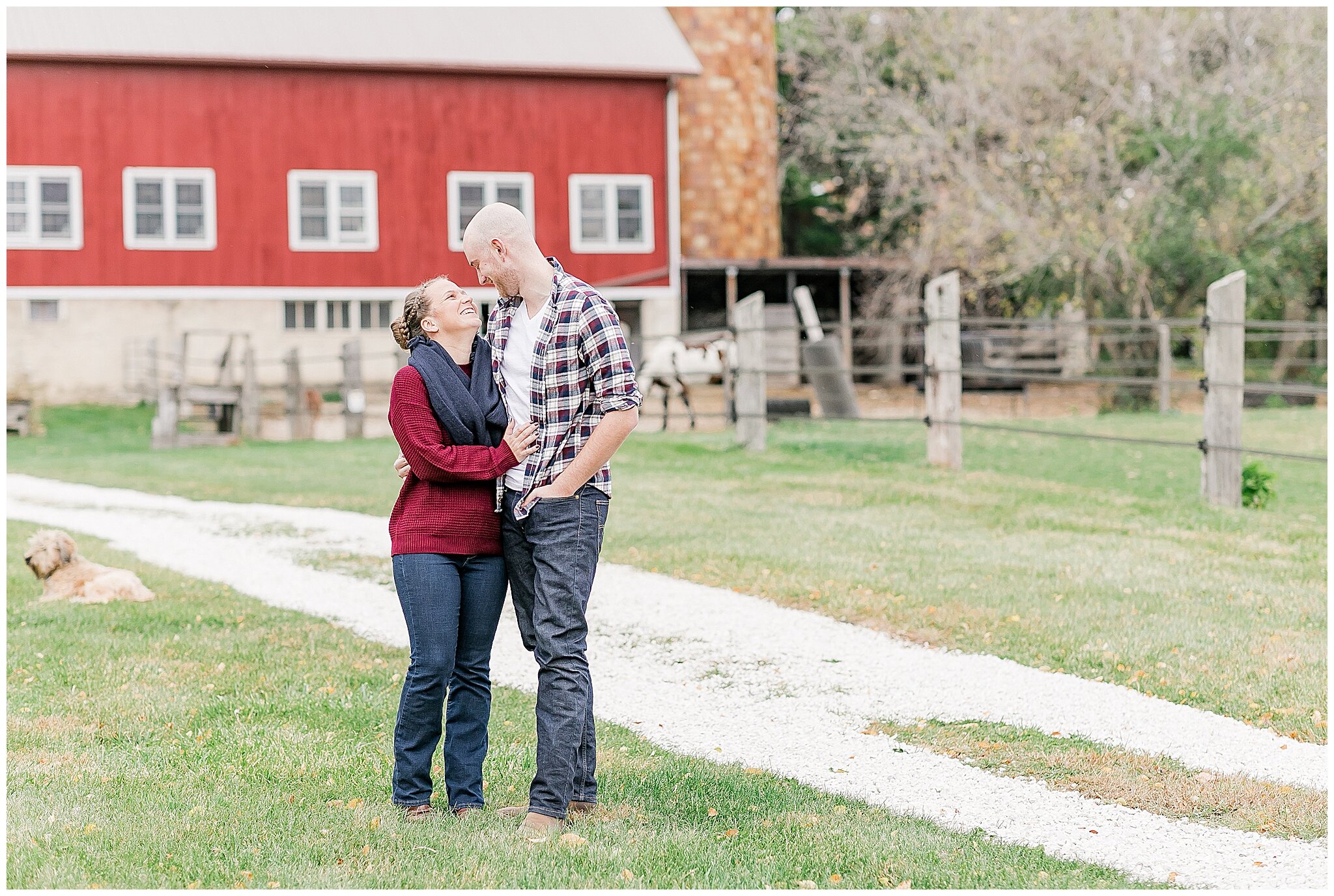fall_engagement_pictures_madison_wisconsin_wedding_photographer_2347.jpg