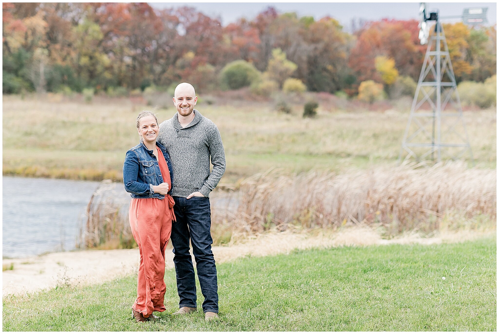 fall_engagement_pictures_madison_wisconsin_wedding_photographer_2358.jpg