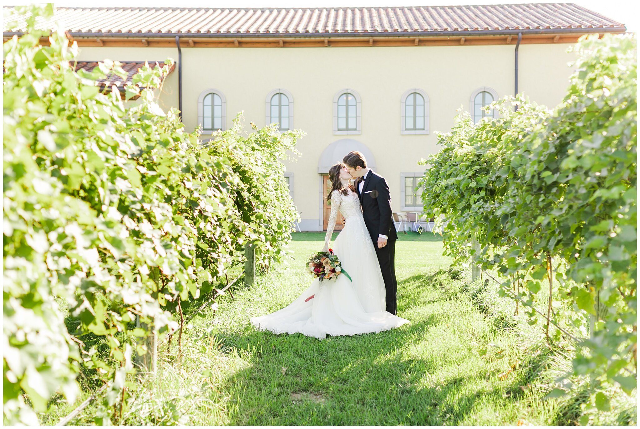villa_belleza_winery_wedding_pepin_wisconsin_1476.jpg